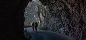 Tour De France Cycling Trip Tbt narrow road